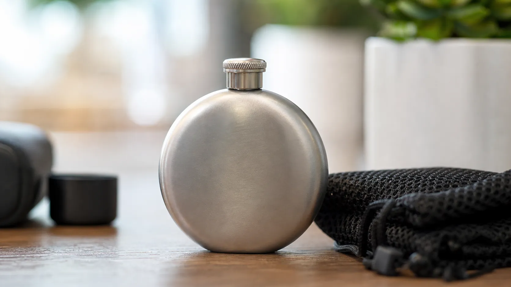 180ml Double-Convex Titanium Hip Flask
